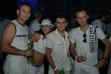 SENSATION WHITE